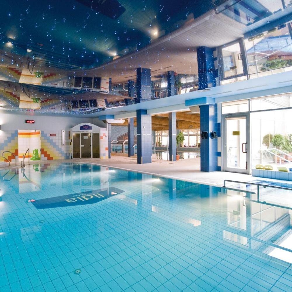 Pensjonat Tadeusz I Apartamenty W Darlowku Дарлувко Экстерьер фото